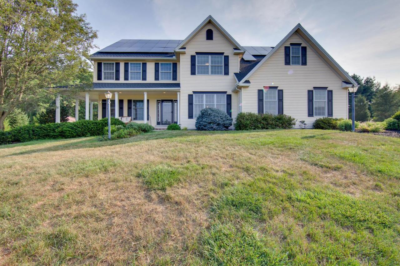 Hummelstown Hideaway With Game Room And Large Yard! Екстериор снимка